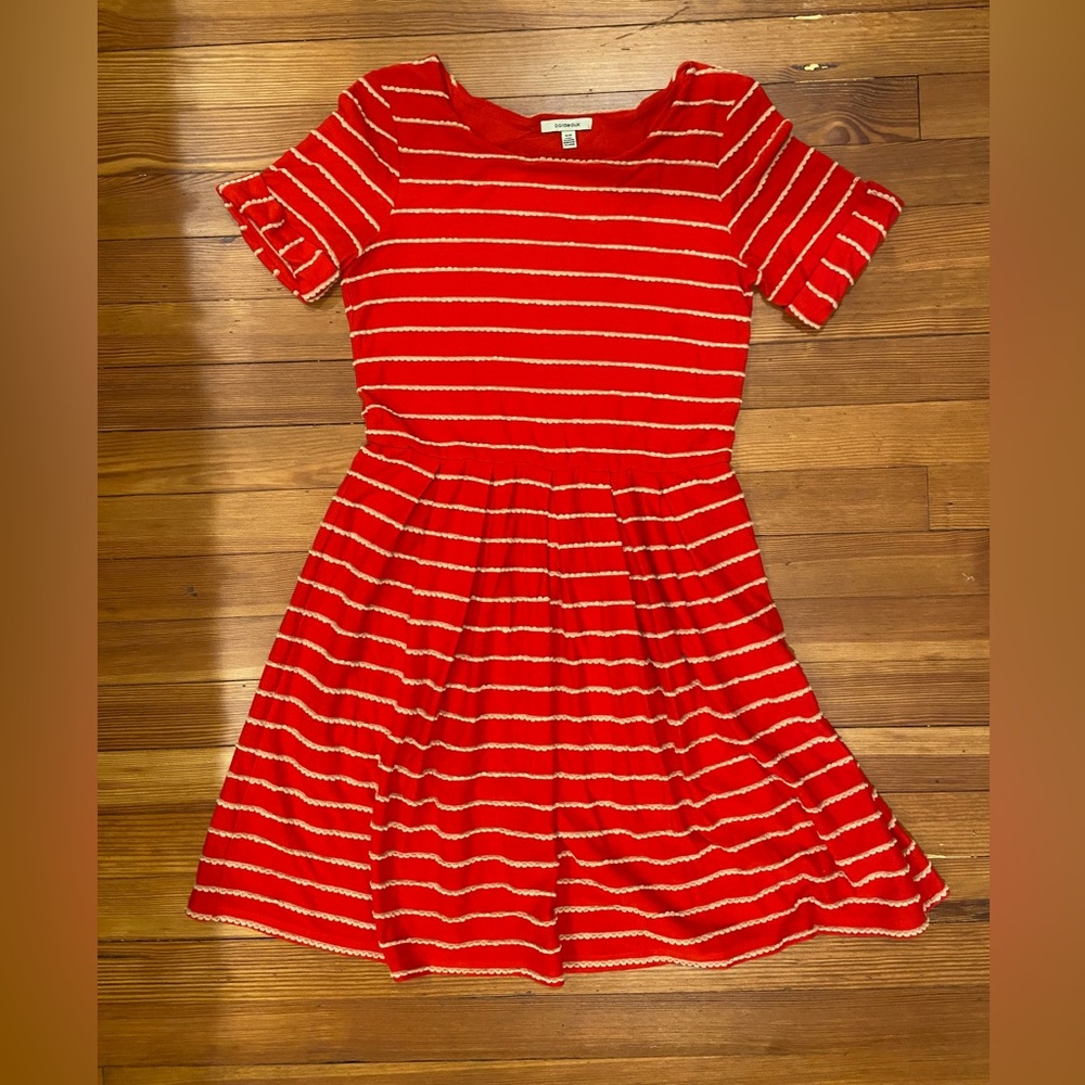 Anthropologie Bordeaux dress. As seen worn by “The New Girl” and Taylor Swift!